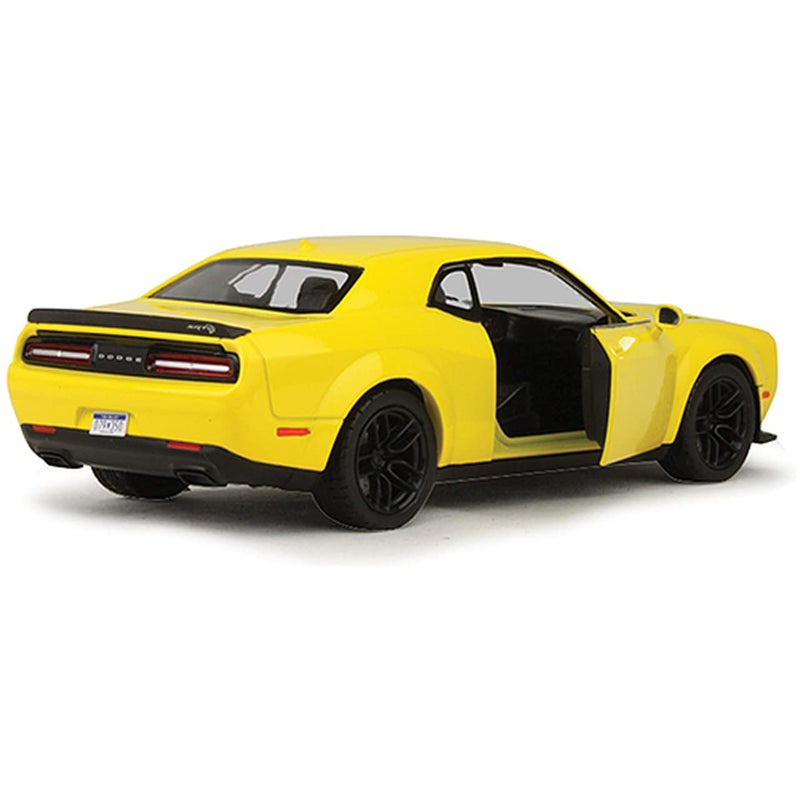 MOTORMAX 2018 Dodge Challenger SRT Hellcat Widebody Yellow 1/24 Diecast Model Car by Motormax 79350 - Image 3